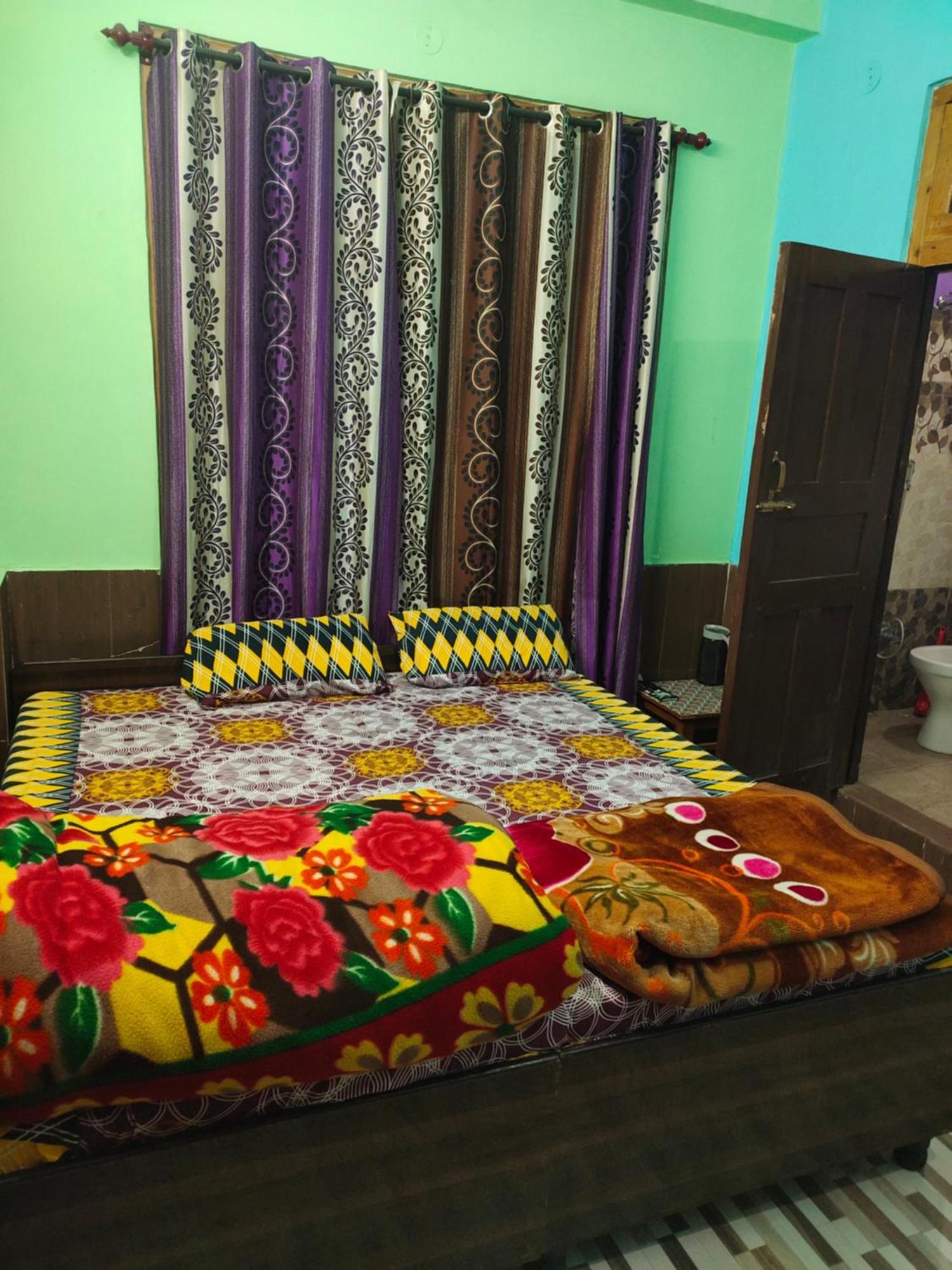 Snow View Guest House Kasol Cameră foto